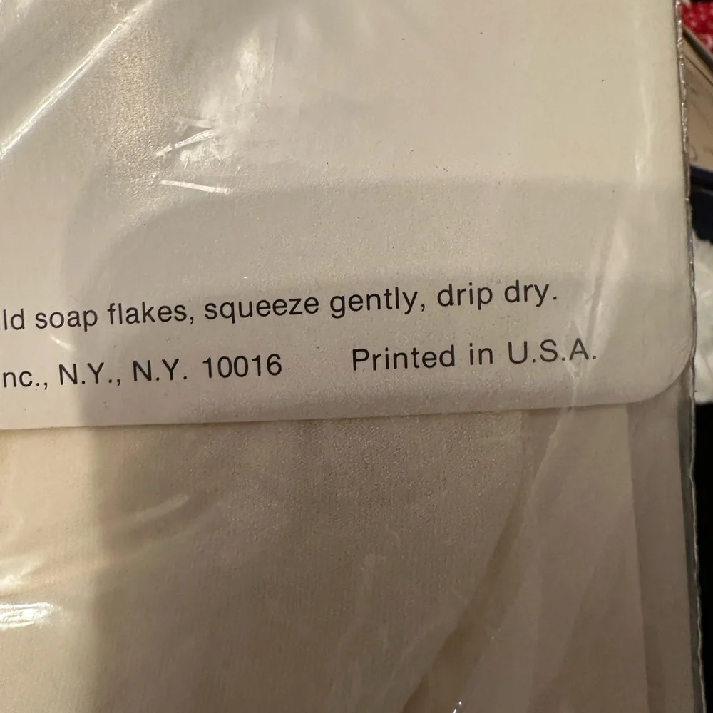 NWT Vintage 70’s/80’s Park Avenue White Stirrup Style Hosiery Size Medium